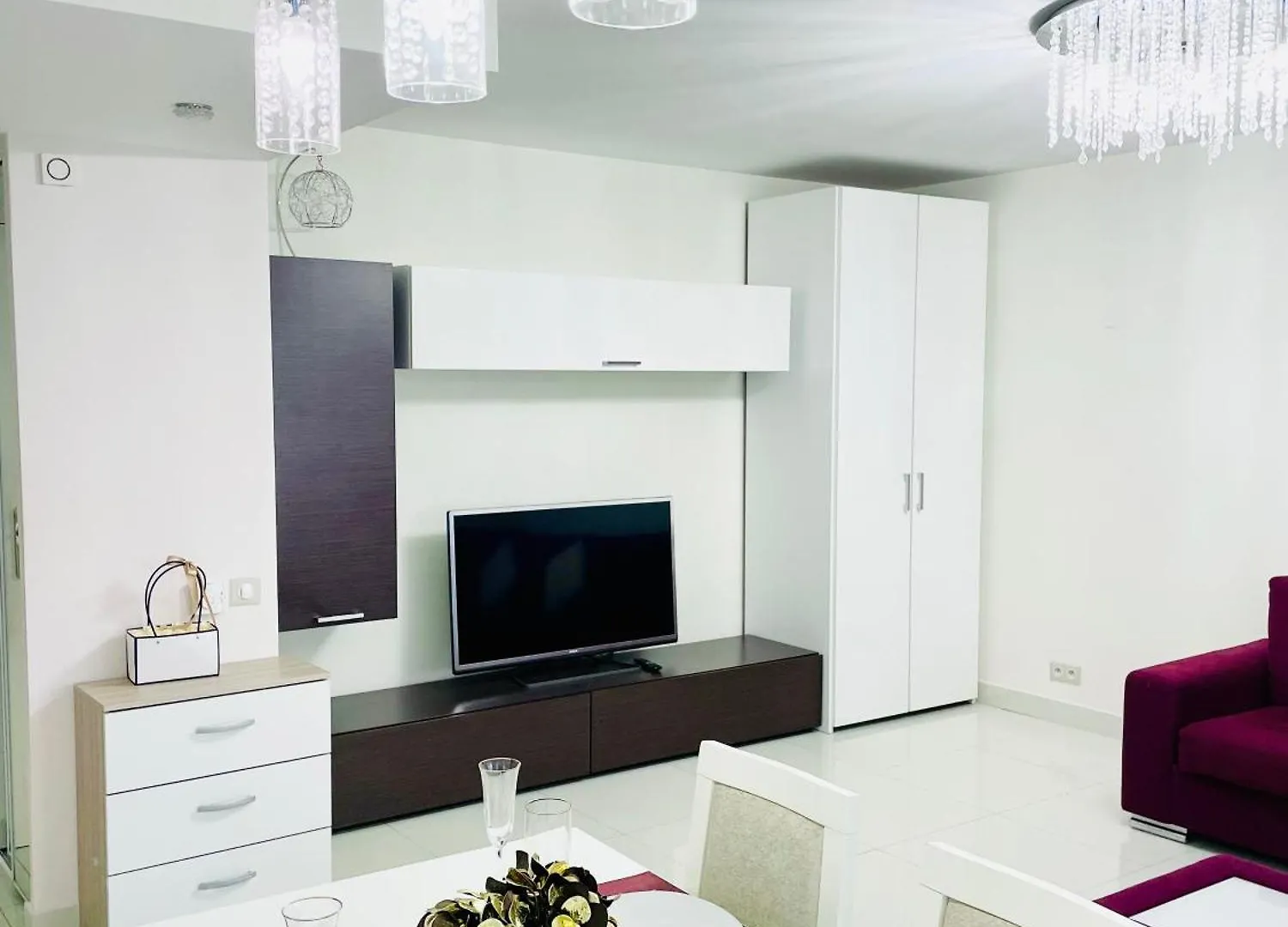 Spacious Apartment In The Center Of Nice Near The Sea