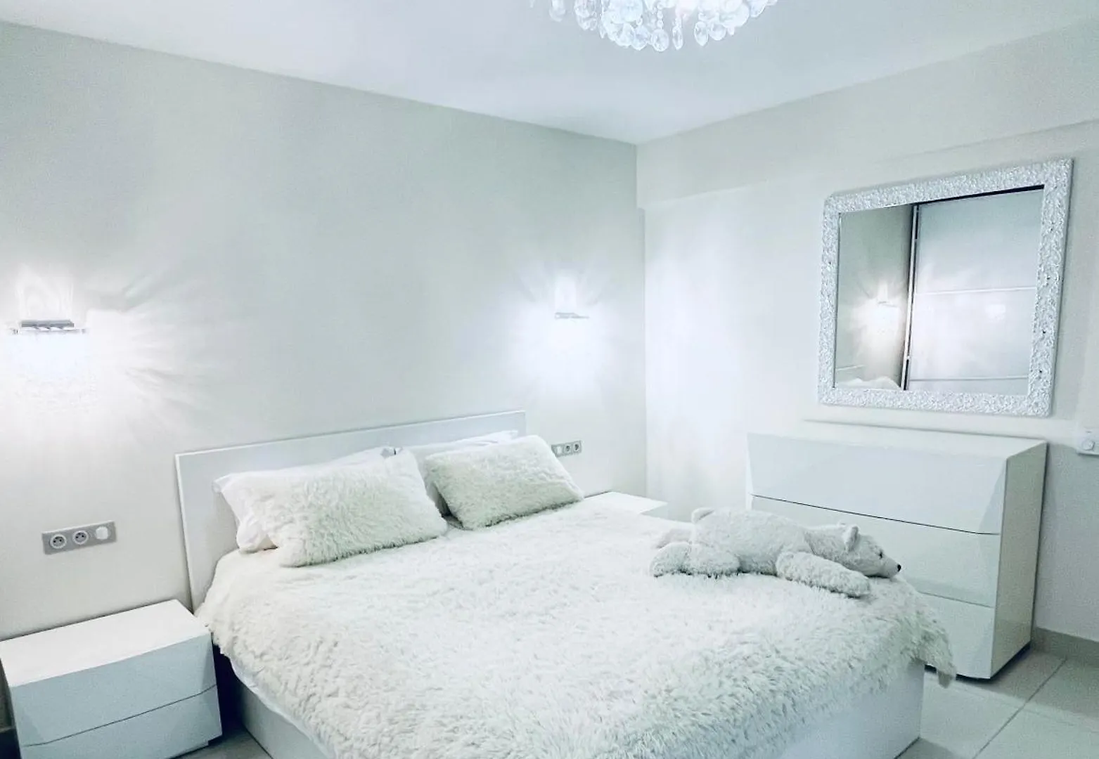 Spacious Apartment In The Center Of Nice Near The Sea